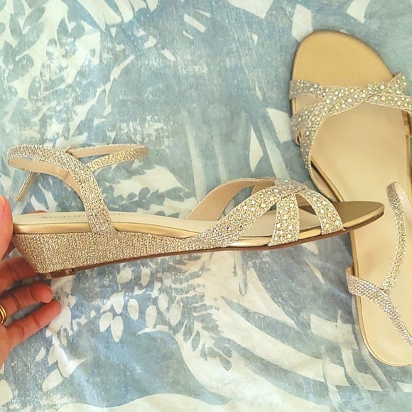 Touch-ups by Benjamin Walk Lena shoe - Picture 4 of 5